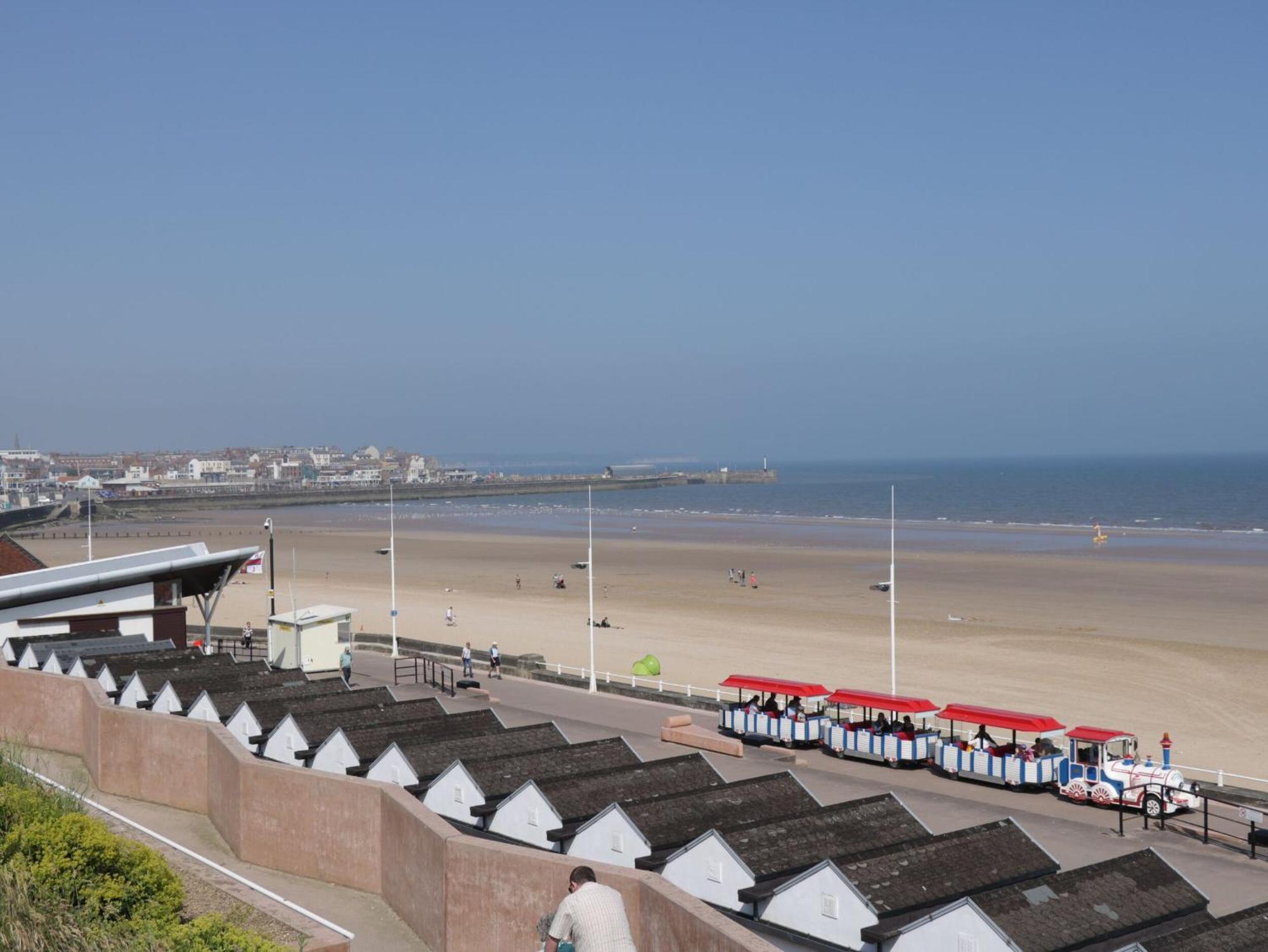 Sunny South Shore * Bridlington